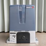 FOTO TAMPAK DEPAN PRODUK HEAVY DUTY SLIDING GATE OPENER 4500 KG DC GPROX-DC4500 FULLSET TERBARU