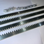 FOTO GATEPROX GEAR RACK SLIDING GATE 10MM STEEL TRACK MESIN PAGAR ANTI KARAT