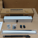 FOTO TAMPILAN KELENGKAPAN GATEPROX HERMETIC SWING DOOR OPENER KAPASITAS 165KG FULLSET JAKARTA