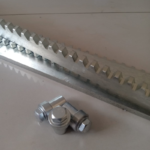 GAMBAR GEAR RACK 10 MM SLIDING GATE OTOMATIS GATEPRO X STEEL TRACK HIGH QUALITY