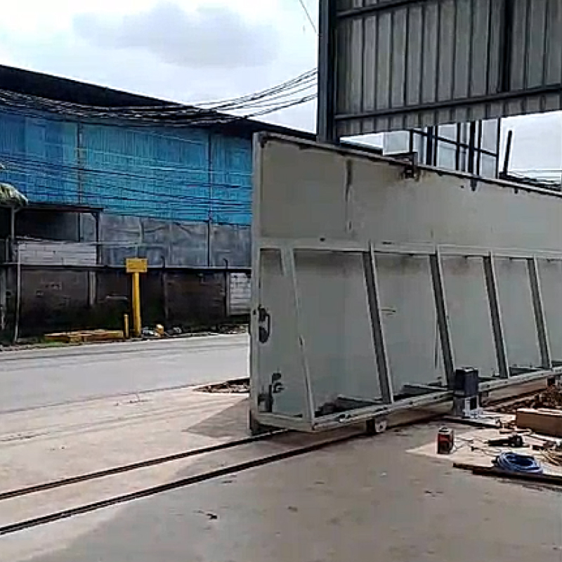 Foto Pemasangan Sliding Gate Heavy Duty Gate PRO X GPROX-DC4500 Pagar Industri
