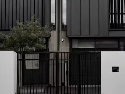 Kapan Waktu yang Tepat Mengganti Mesin Sliding Gate?